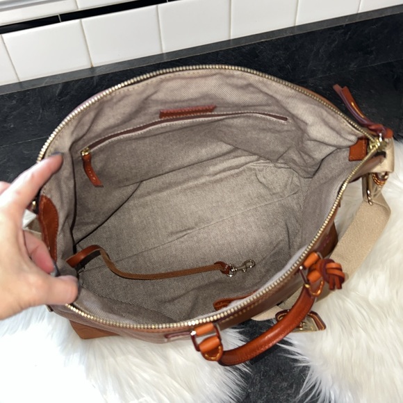 NWOT Dooney & Bourke Juliette weekender travel bag Vachetta Florentine leather - Picture 13 of 17